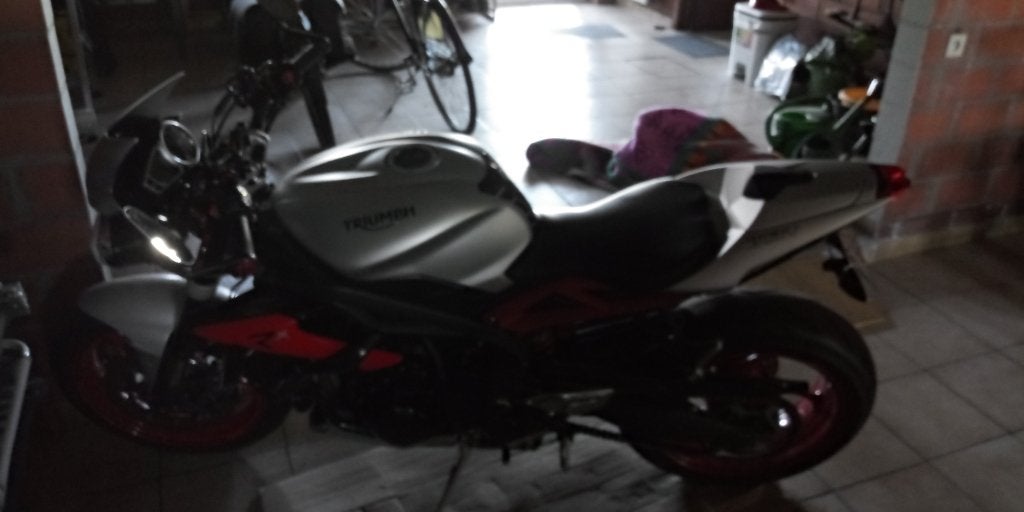 Triumph Street Triple 675 RX