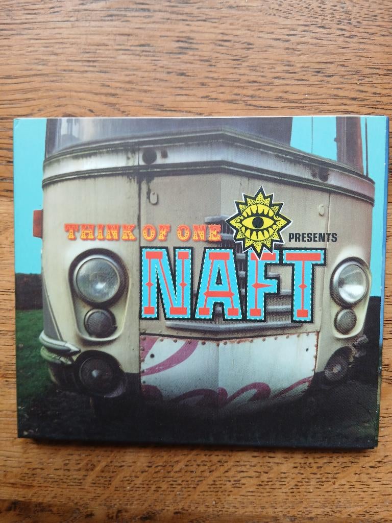 CD Think Of One : Naft, Ophalen