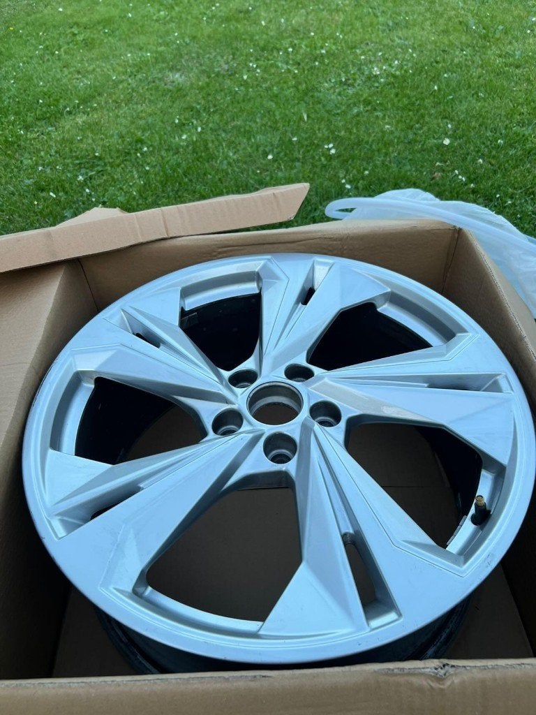 Jantes 19 audi s3, a3, rs3 a1, Enlèvement, Neuf, 19 pouces, Jante(s)