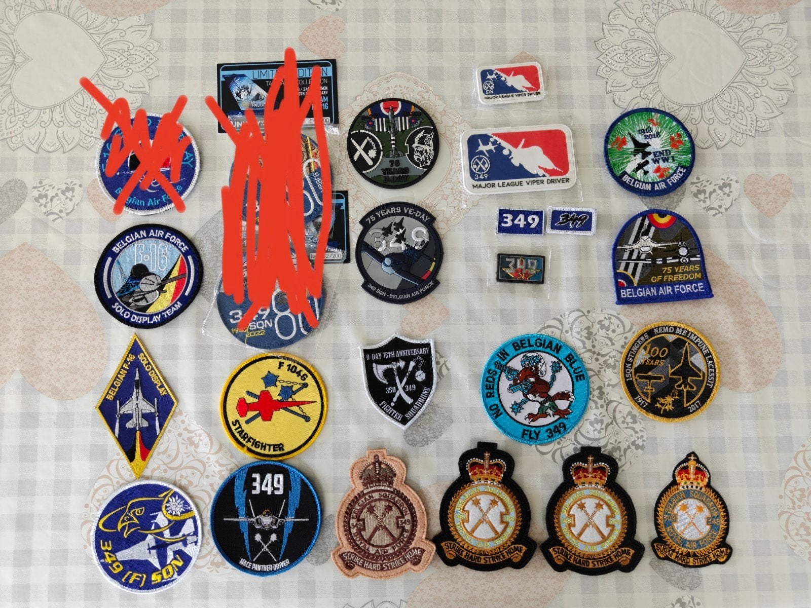 ABL 349 Sqn patches (+ 1Sqn en Air Force), Enlèvement ou Envoi