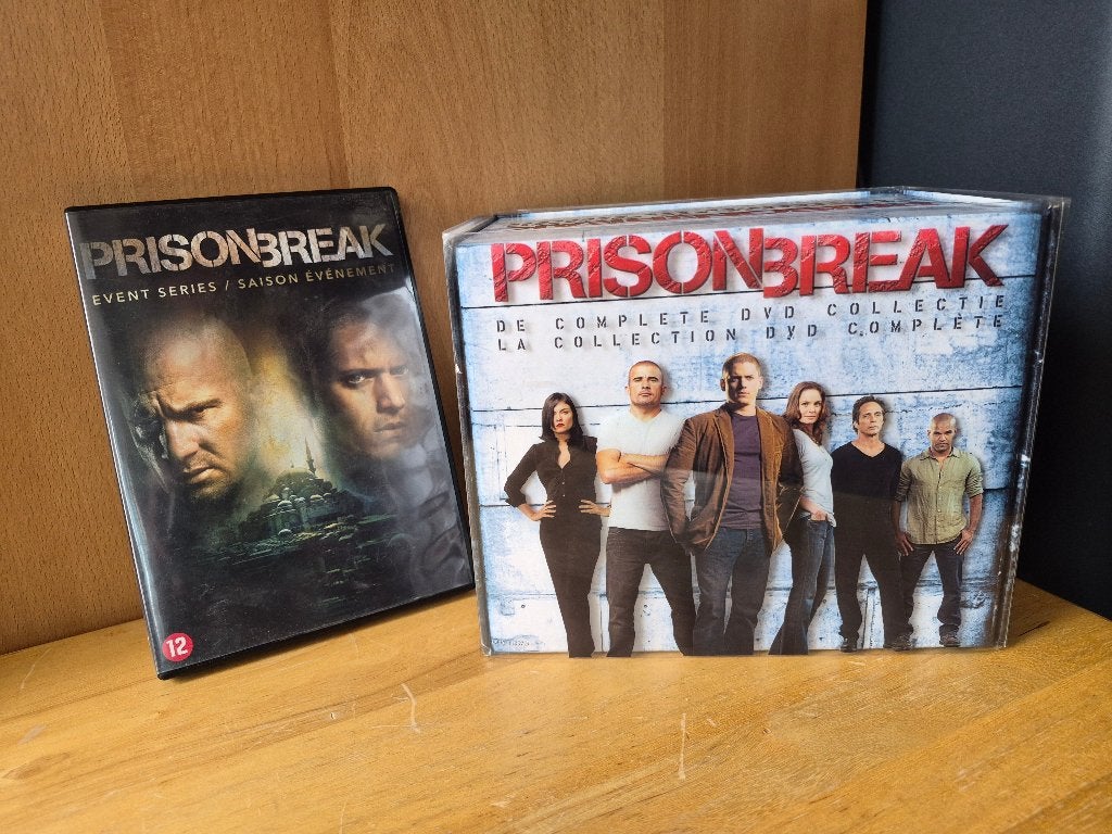 Coffret DVD intégrale Prison Break (5 saisons + téléfilm), Saison 4, Enlèvement, Comprend un boîtier, À partir de 12 ans