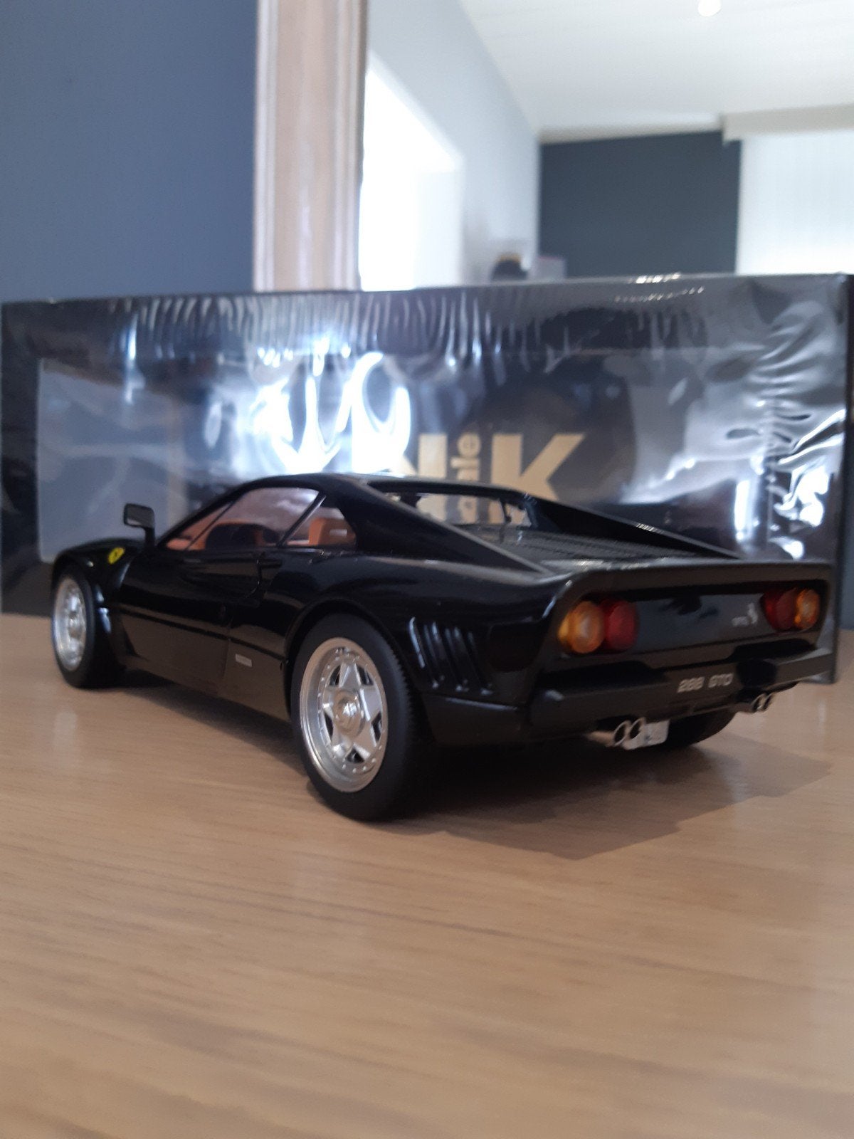 Ferrari 288gto neuve 1/18ème kkscale, Enlèvement ou Envoi, Anson