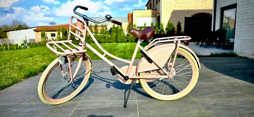 Spirit Meisjesfiets 24 inch roze, Fietsen en Brommers, Fietsen | Kinderfietsjes, Ophalen, Zo goed als nieuw, Terugtraprem, 20 inch of meer