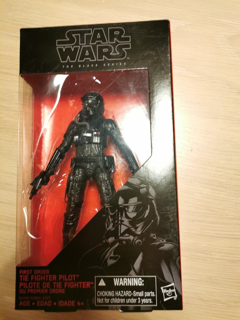 Star Wars Black Series First Order tie pilot, Verzamelen, Star Wars, Ophalen of Verzenden, Nieuw, Actiefiguurtje