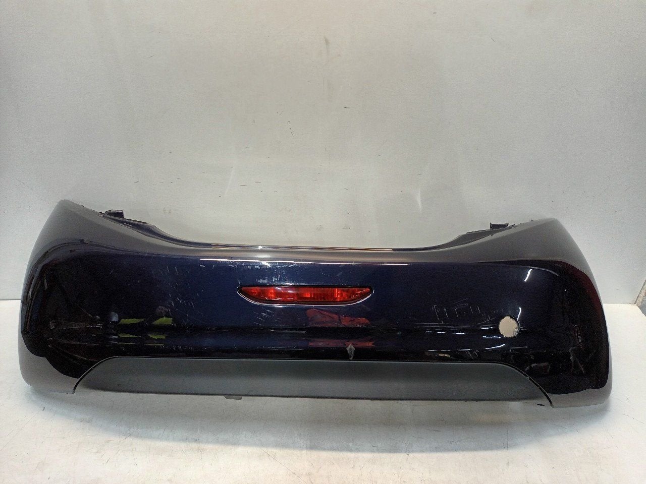 Bumper achter Peugeot 208, Onderdelen@venauto.nl, Van der Ven Autorecycling B.V., Gebruikt, Ettenseweg 76, 4706 PB Roosendaal, The Netherlands