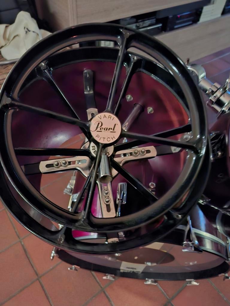 Zeldzaam vintage Pearl vari Pitch drumstel ism remo rototoms, Muziek en Instrumenten, Drumstellen en Slagwerk, Ophalen, Gebruikt