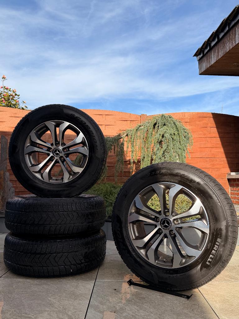 Originele 17" Mercedes Benz GLC M8 wielen en banden, Ophalen, Zo goed als nieuw