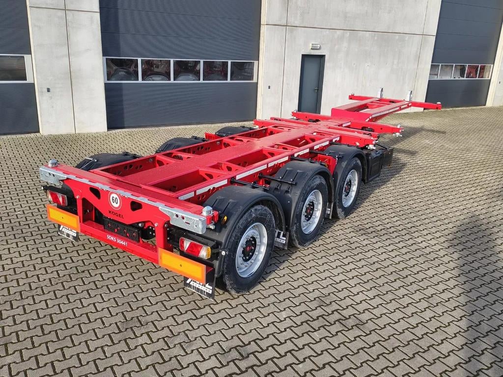 Kögel S24 Polyvalent uitschuifchassis 20ft-2x20ft-30ft-40ft, Auto's, Vrachtwagens, Bedrijf, Te koop, Aanhangers en Opleggers, Overige brandstoffen