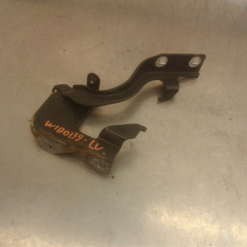 CHARNIERE DE CAPOT Daewoo / Chevrolet Captiva (C100), Autos : Pièces & Accessoires, Utilisé, Daewoo