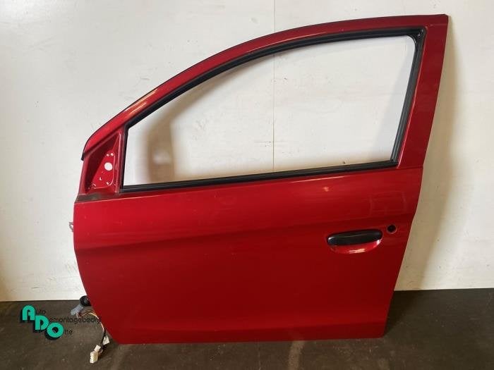 Portier 4Deurs links-voor van een Mitsubishi Space Star (Spa, Gebruikt, -, Deur, -