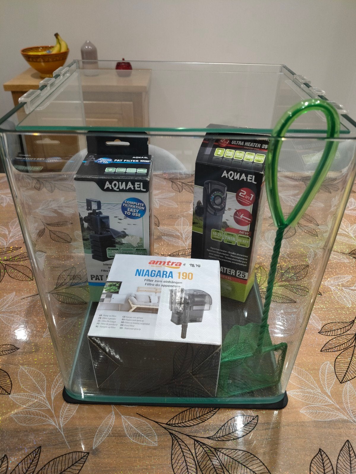 Aquarium 19 L avec chauffage et filtre – couvercle en verre, Animaux & Accessoires, Couvercle inclus, Aquarium vide, Comme neuf