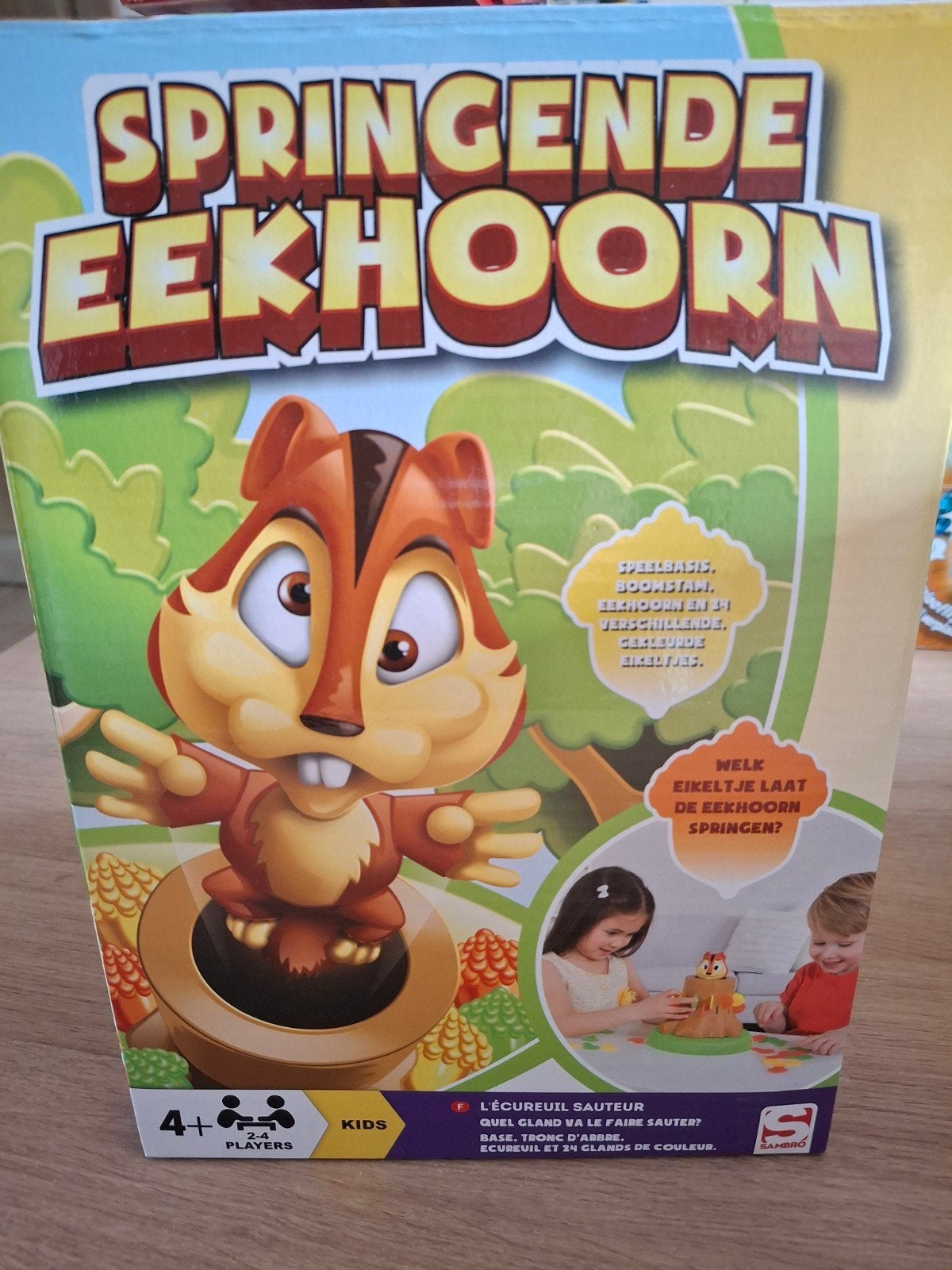 springende eekhoorn, Trois ou quatre joueurs, Enlèvement ou Envoi, Comme neuf, Sambro