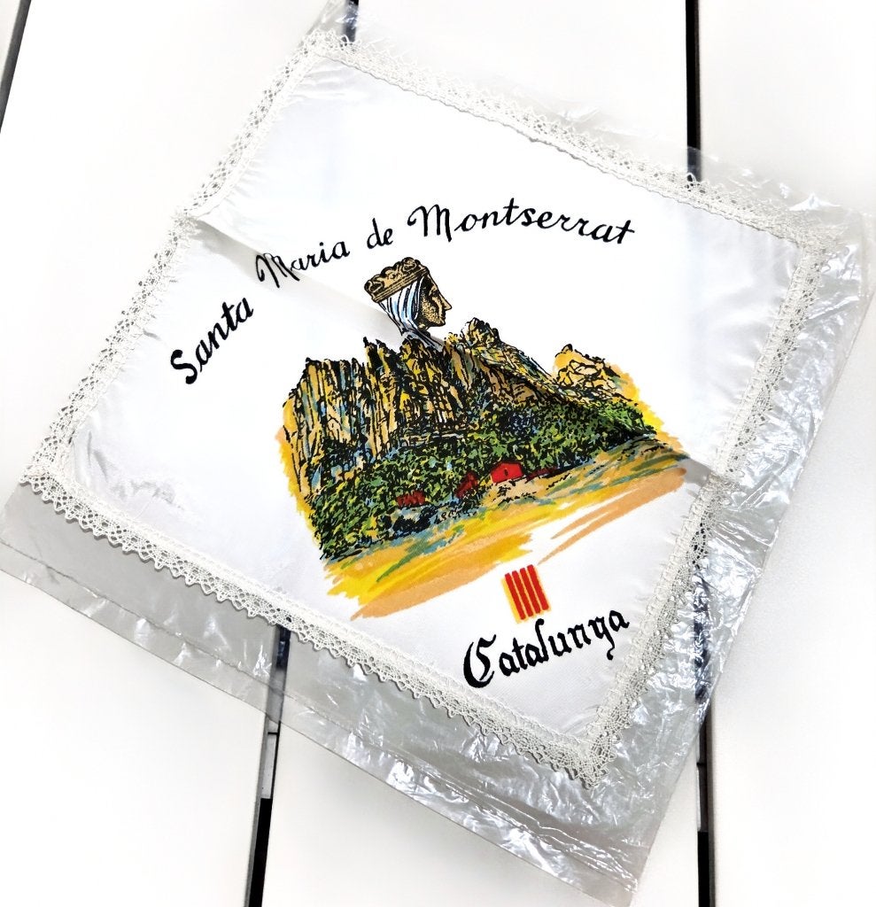 Tissu souvenir Santa Maria de Montserrat, Collections, Envoi, Neuf
