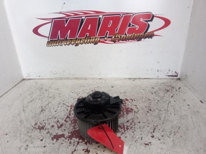 Moteur de ventilation chauffage d'un Toyota Yaris, Autos : Pièces & Accessoires, -, -, 3 mois de garantie, Toyota