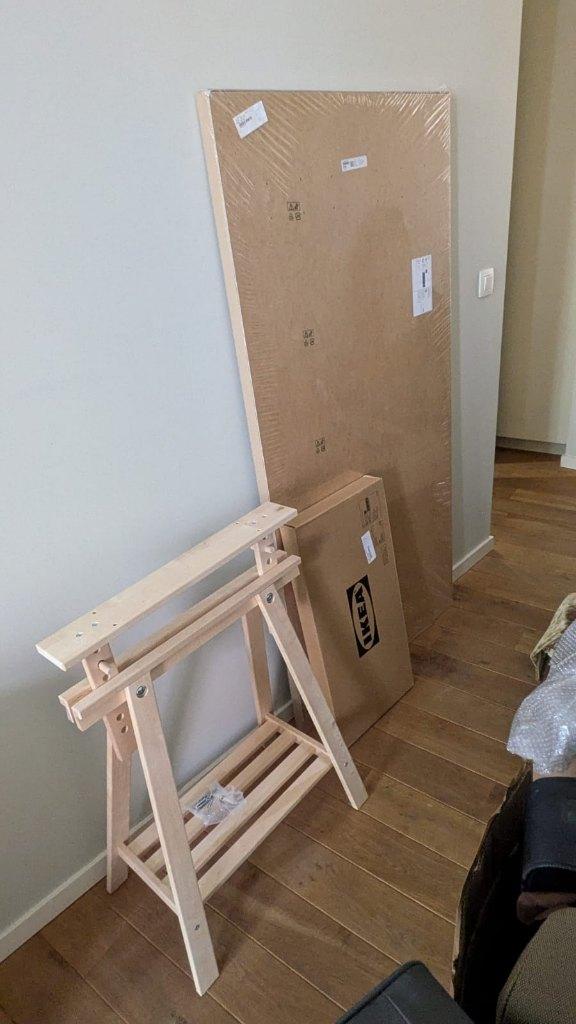 Bureau Ikea sur tréteaux NEUF, Ophalen, Overige typen, In hoogte verstelbaar, Hout