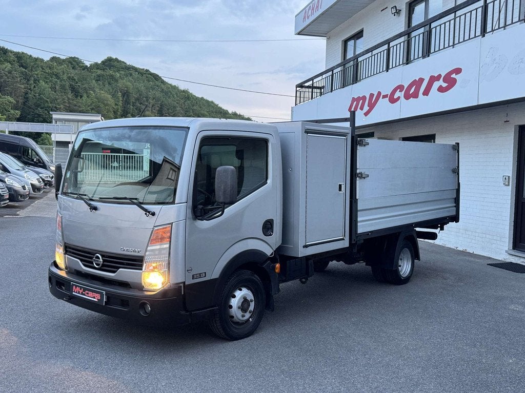 Nissan Cabstar 2500 DIESEL 130 CV 35.13 TRI BEN ÉLECTRIQUE, Voorwielaandrijving, 4 deurs, Stof, Gebruikt