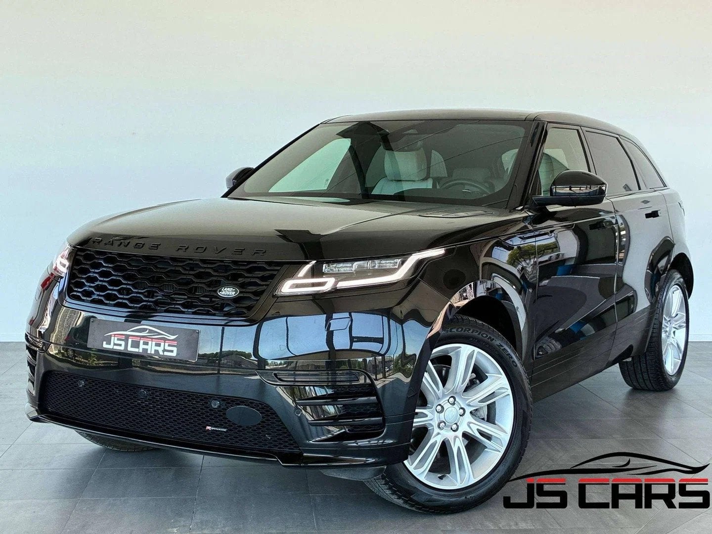 Land Rover Range Rover Velar 2.0 Turbo R-Dynamic COCKPIT-T.P, Auto's, Land Rover, Automaat, Gebruikt, 4 cilinders, Range Rover Velar