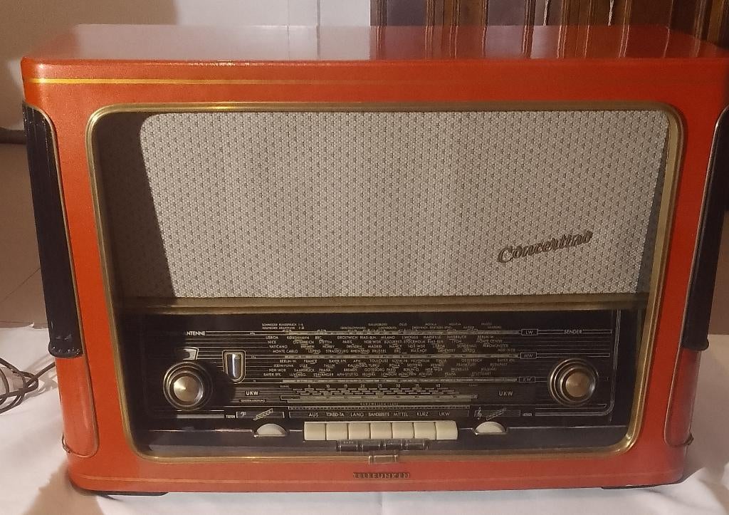 antiek radio telefunken concertino 7, Ophalen