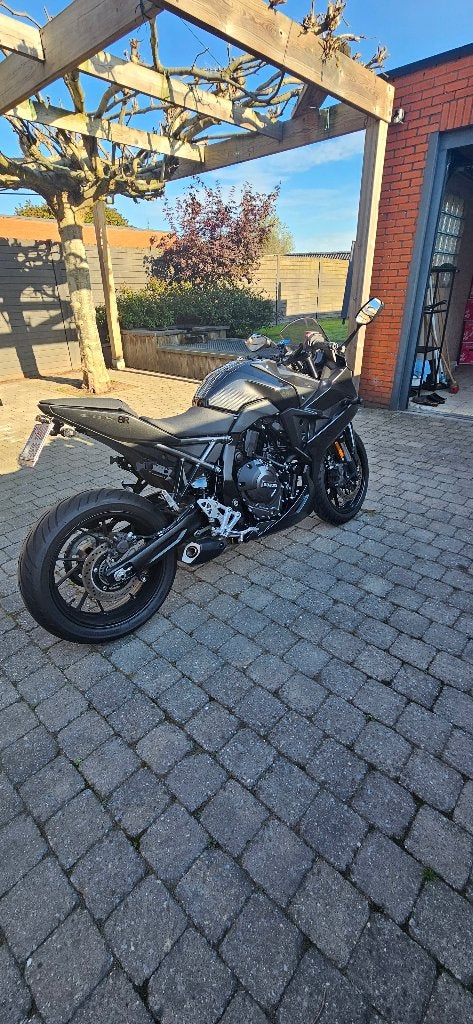 motoren suzuki, 778 cc, 2 cilinders, Motorrijbewijs A, Gebruikt