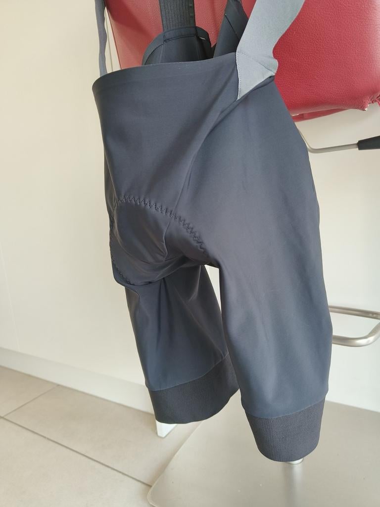 Racefietsbroek Assos GT C2 , kleur zwart , maat Large, Vélos & Vélomoteurs, Accessoires vélo | Vêtements de cyclisme, Enlèvement