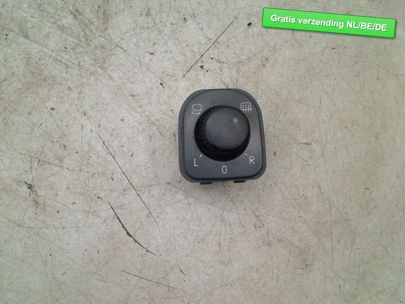 SPIEGEL SCHAKELAAR Volkswagen Golf VI (5K1) (5K0959565), Auto-onderdelen, Gebruikt, Volkswagen, Volkswagen AG, Kundenbetreuung@volkswagen.de
