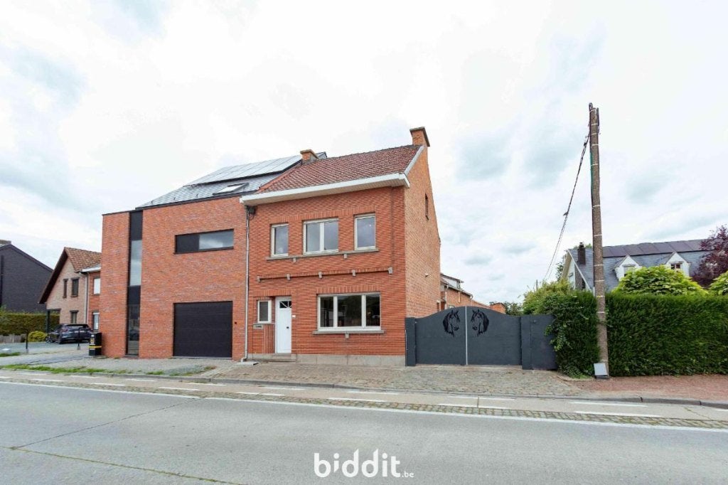 BuggenhoutGerenoveerd huis/hoeve,loods,weide,stal EPC-B, 9255 BUGGENHOUT, Provincie Oost-Vlaanderen, 171 kWh/m²/jaar, 450 m²