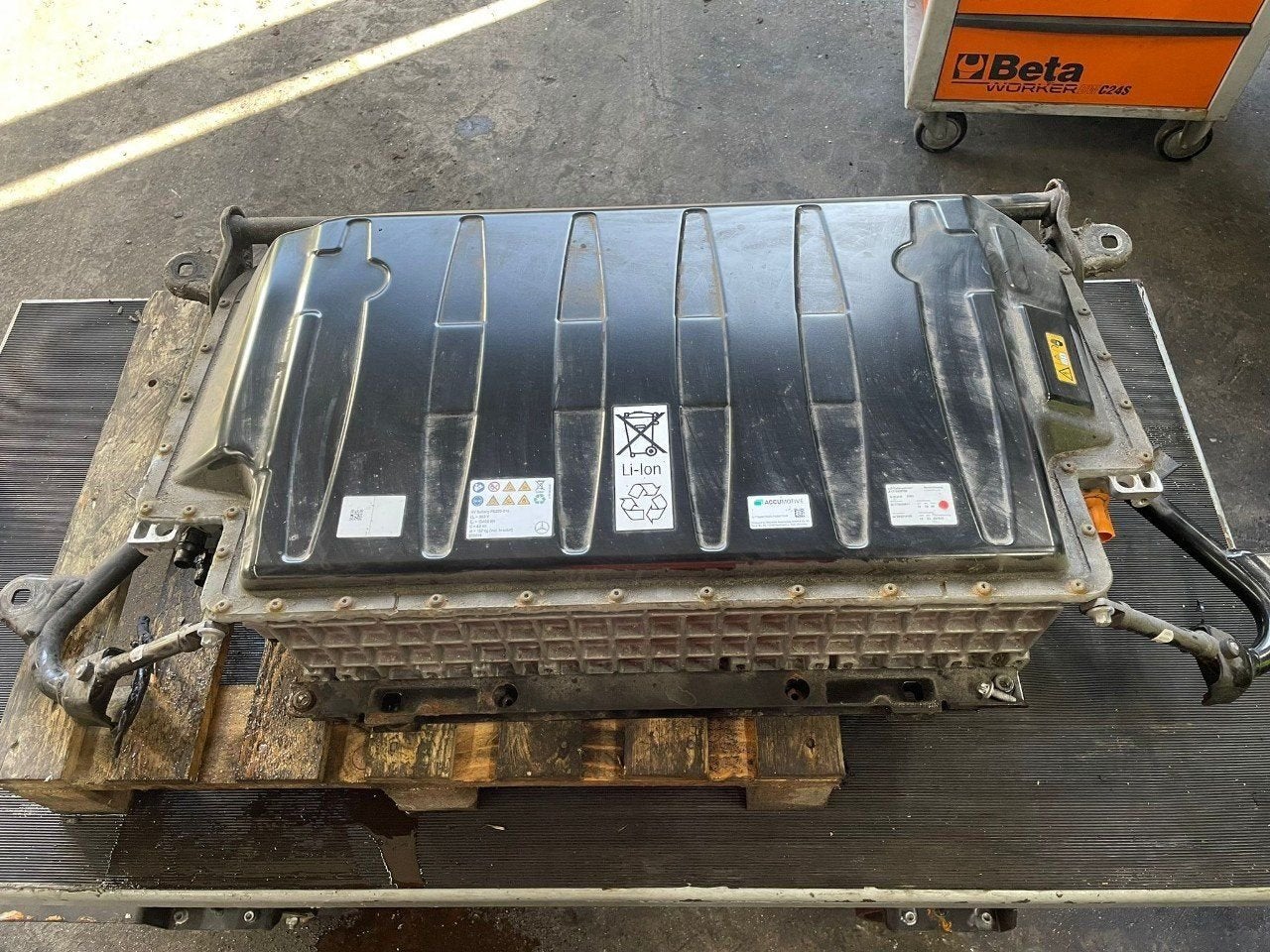 Hybride hoogspannings accu Mercedes-Benz A-Klasse, Auto-onderdelen, Accu's en Toebehoren, Onderdelen@venauto.nl, Van der Ven Autorecycling B.V.