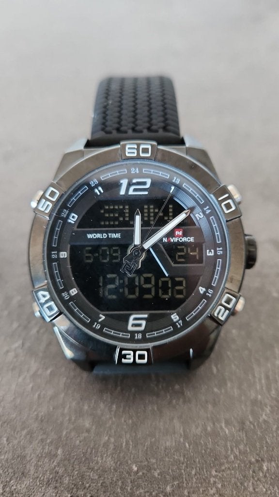 NAVIFORCE Digitaal horloge mannen, Handtassen en Accessoires, Horloges | Heren, Leer, Polshorloge, Nieuw, Zilver