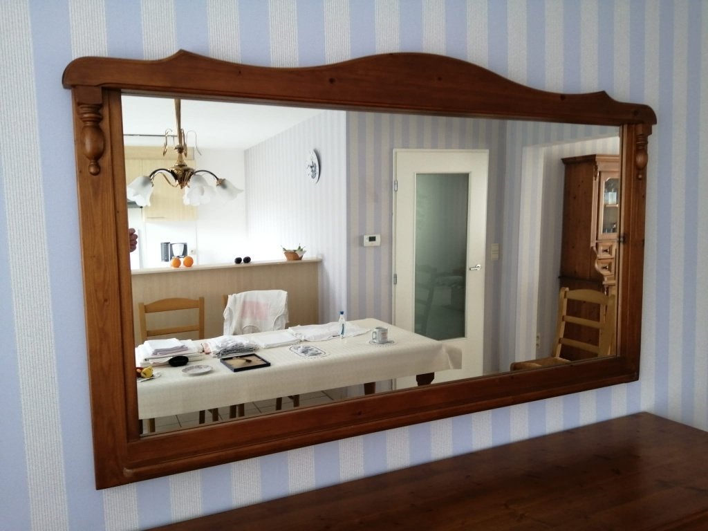 Dressoir met grote spiegel., Ophalen, Zo goed als nieuw