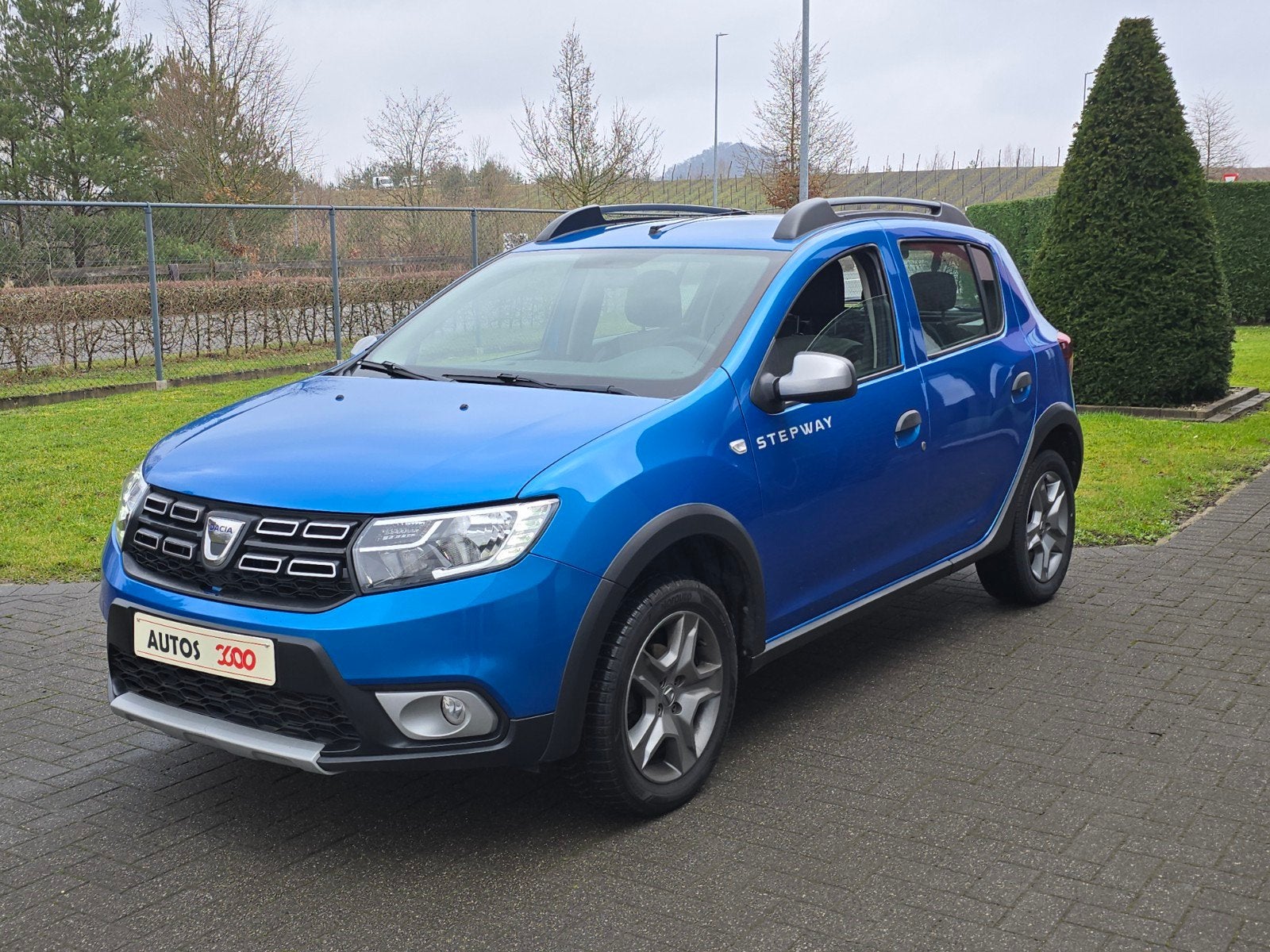 Dacia sandero 2019/benzine /airco/Navi/garantie en keuring, Bluetooth, Bedrijf, Handgeschakeld, Sandero
