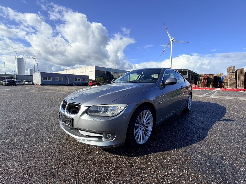 2010 BMW 320i e92 coupé, Autos, Achat, Volant multifonction, Particulier, https://public.car-pass.be/recalls