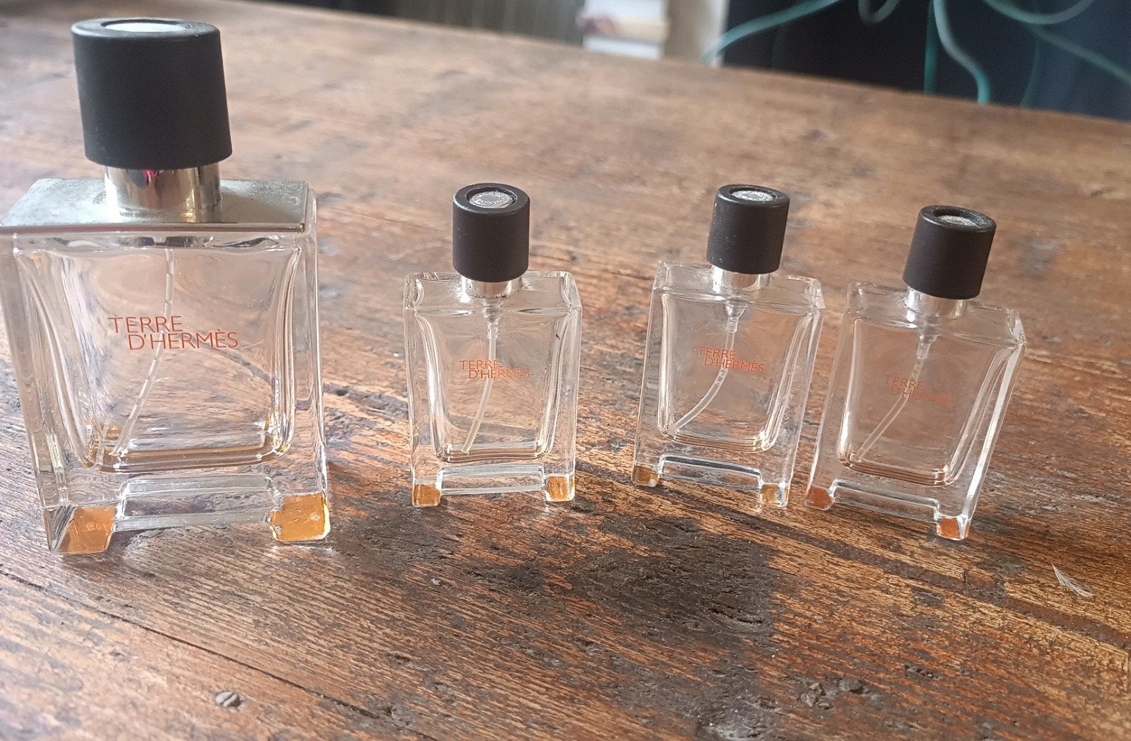 Terre d'Hermès : 4 flacons de parfum vides, Verzamelen, Ophalen of Verzenden, Gebruikt, Parfumfles