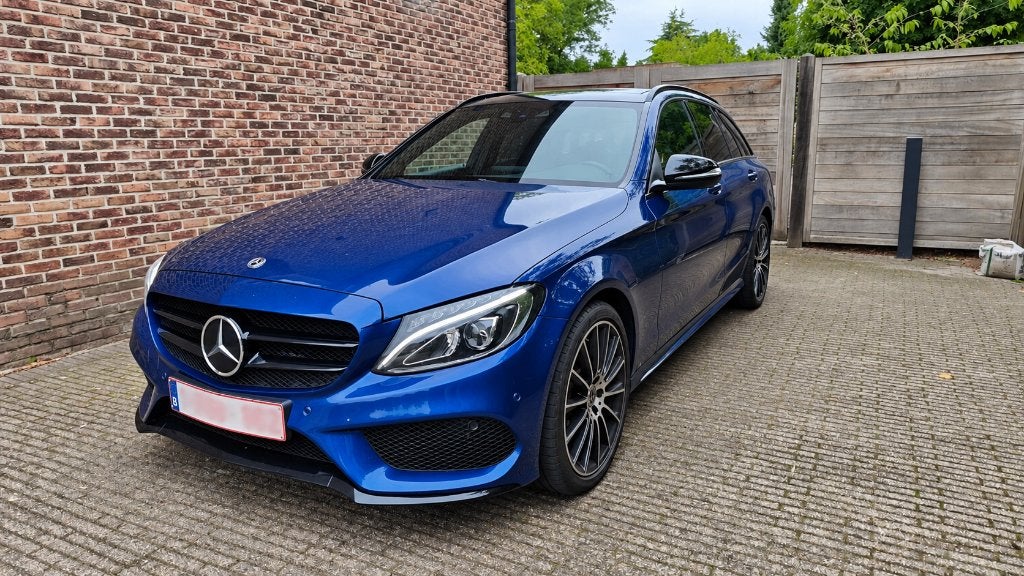 Mercedes-Benz C400 4 MATIC AMG-line, Cuir, Achat, Euro 6, Entretenue par le concessionnaire