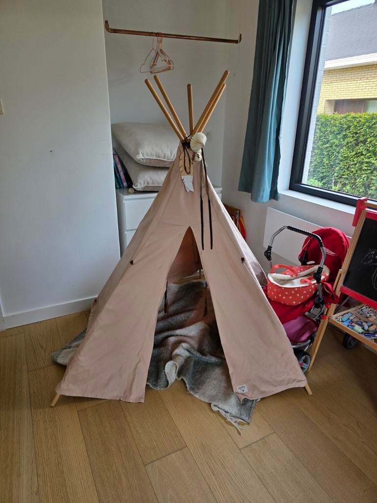 Speeltent / tipi Nobodinoz, Ophalen