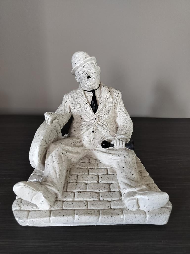Image d'Oliver Hardy, Ollie, le gros, Enlèvement ou Envoi