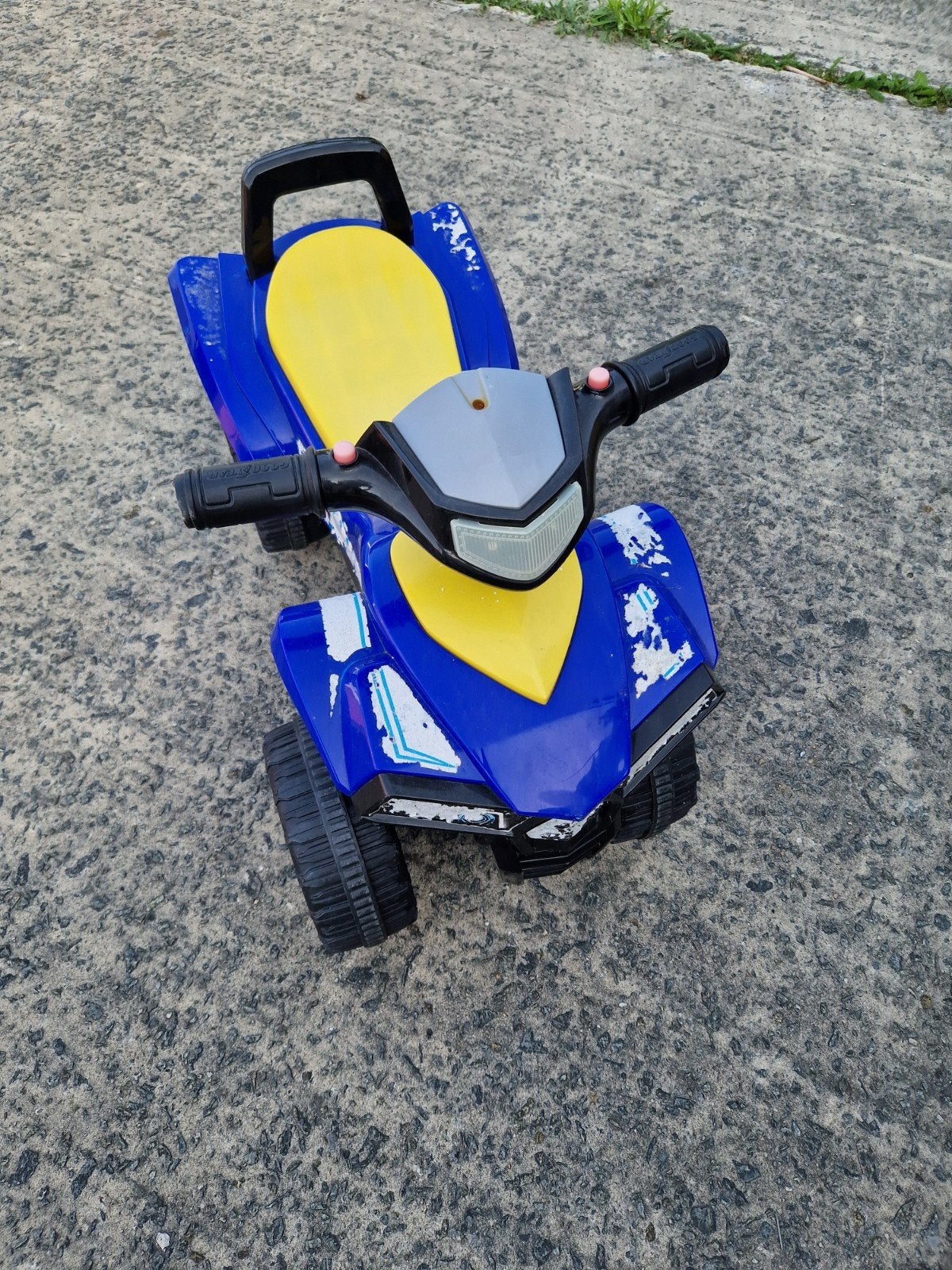 quad à pied, Enlèvement, Utilisé