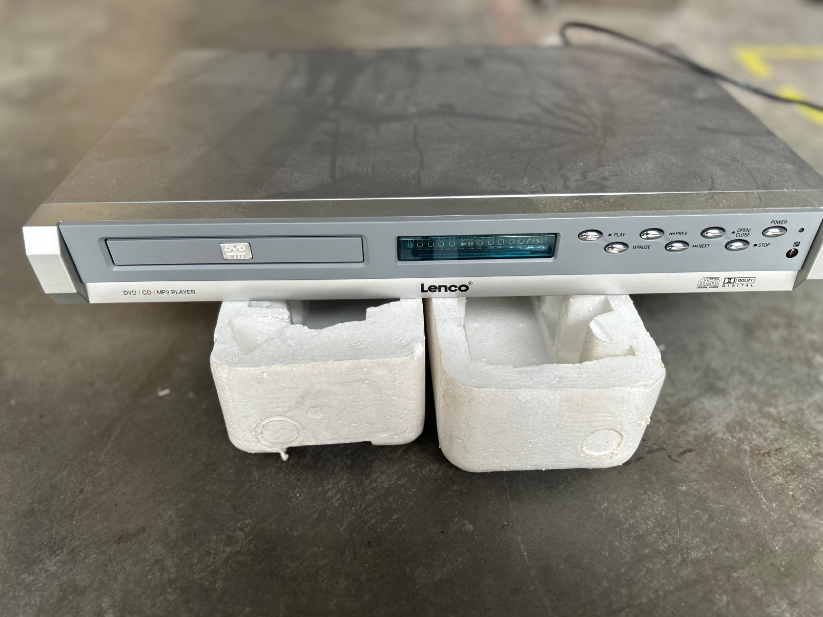 Lenco DVD/CD/MP3-speler – vintage zilverkleurig, Ophalen, Zo goed als nieuw, Dvd-speler, Overige merken