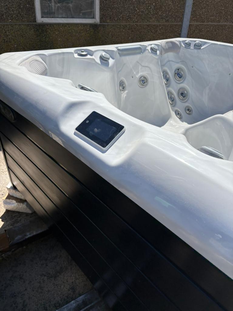 tweedehands jacuzzi's te koop, Jardin & Terrasse, Enlèvement ou Envoi, Comme neuf