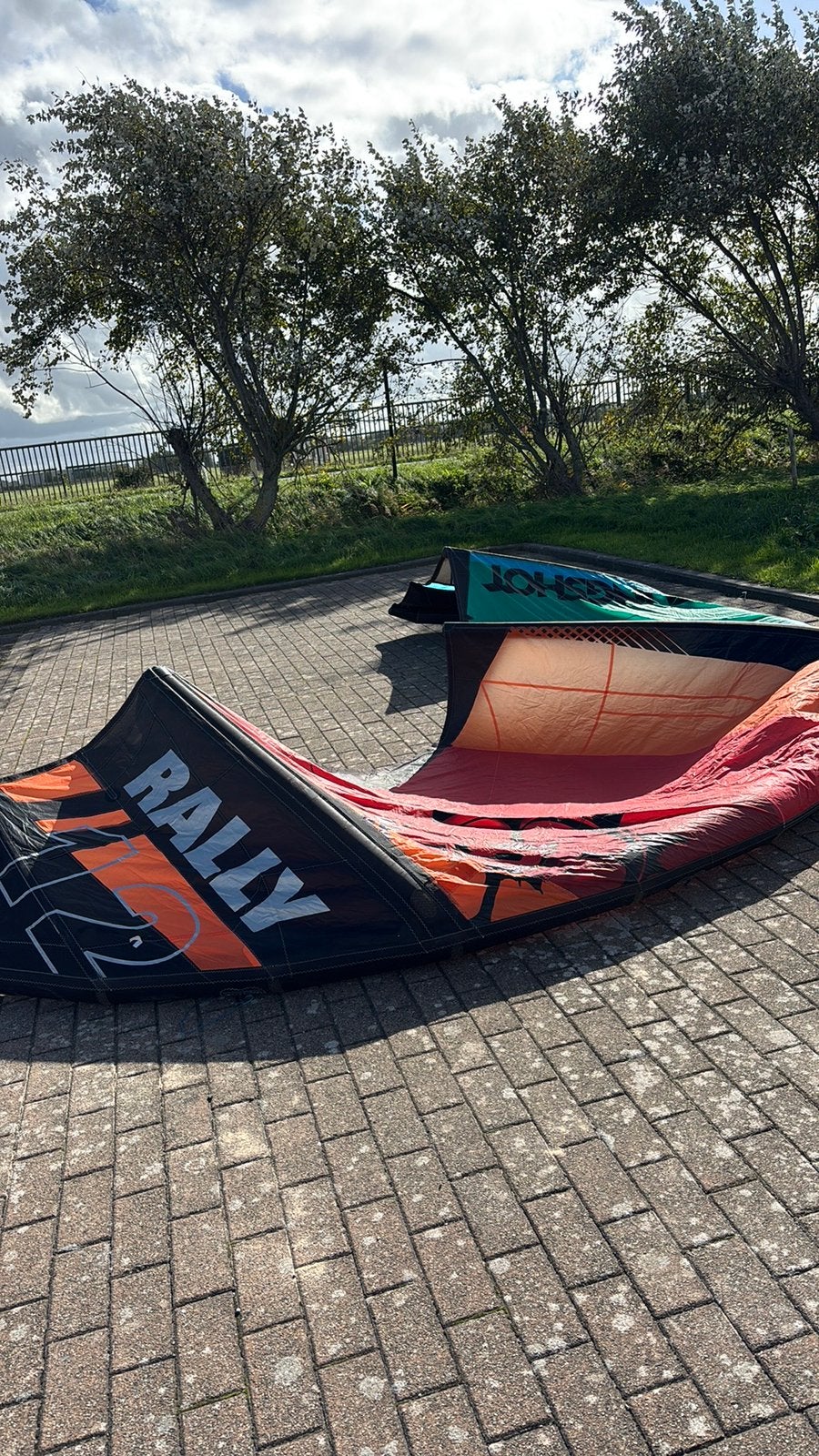 Rally slingshot 12, Watersport en Boten, Ophalen of Verzenden, Gebruikt, 12 m², Kite