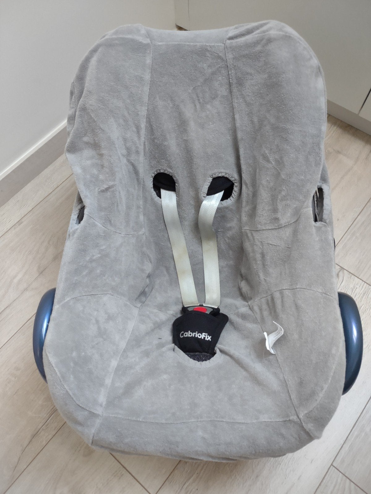 autostoelhoes Dreambee, Enlèvement