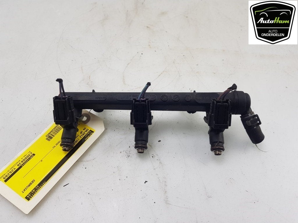RAMPE D'INJECTION Volkswagen Up! (121) (|04C133317M|), Utilisé, Volkswagen
