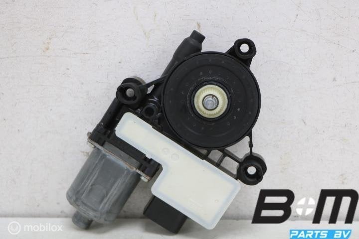 Motor bagageruimteafdekking Audi RS4 8W Avant 8W9863560, Utilisé
