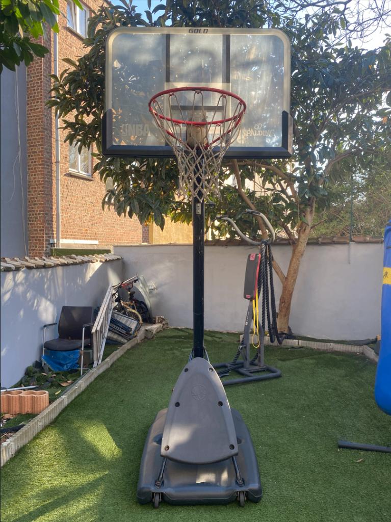 Vends panier basket Spalding NBA Gold Portable - modèle pro, Sports & Fitness, Basket, Enlèvement, Comme neuf, Ballon