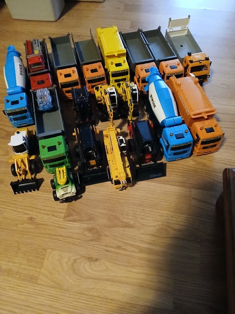 Lot verschillende soorten speelgoed, Ophalen