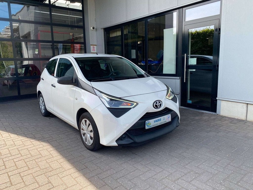 Toyota Aygo Aygo 1.0i VVT-i x Airco/Bluetooth/.. 12 maanden, 4 zetels, Stof, Gebruikt, 72 pk