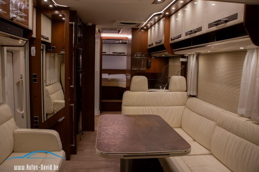 Morelo Loft 86 LBXT 3.0d Iveco Aut. 5 Slaappl. LEVELSYSTEEM, Caravans en Kamperen, Mobilhomes, Buscamper of Camperbus, Luifel
