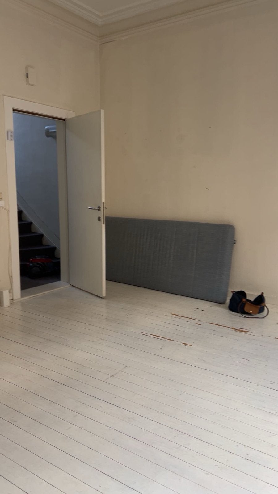 1persoons matras, Enlèvement