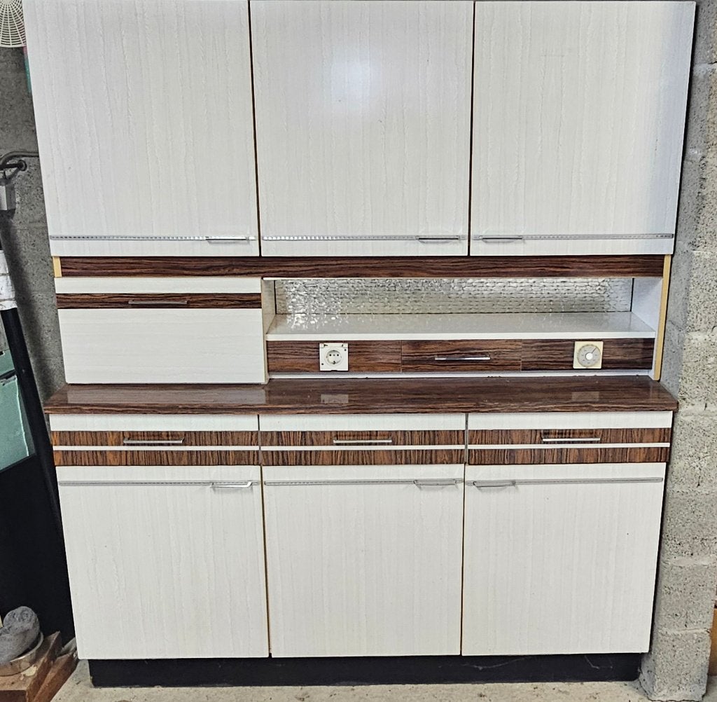 Gratis kast vintage, Ophalen