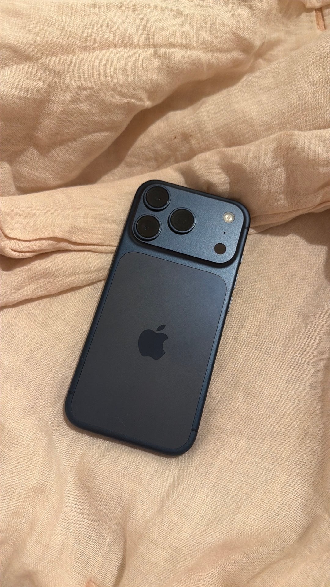 Iphone 17 pro 256GB DeepBlauw, Telecommunicatie, 256 GB, Ophalen of Verzenden, Zo goed als nieuw, Overige modellen