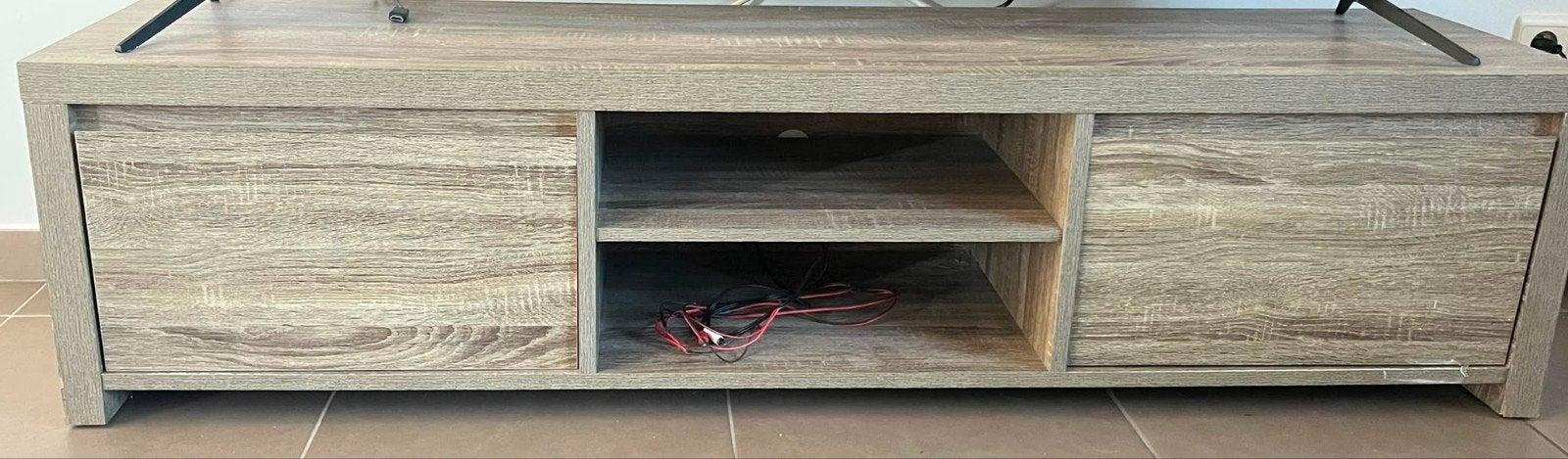 Tv meubel Gratis af te halen tv meubel, Huis en Inrichting, Kasten |Televisiemeubels, Ophalen, Gebruikt, 150 tot 200 cm